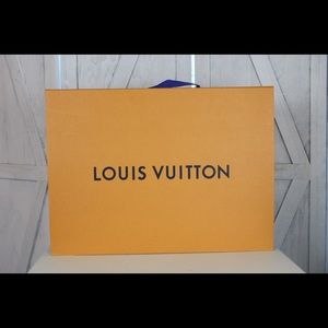 LUXURY AUTHENTIC DESIGNER LOUIS VUITTON BOX with STRAP. Includes XXL tote bag!